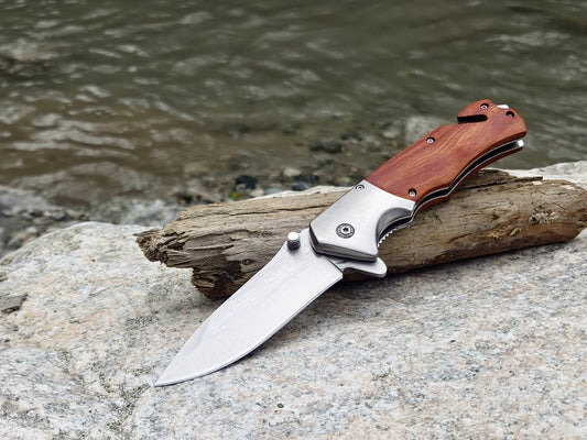 Red Vine Trail Folder