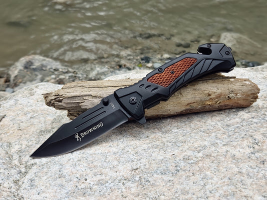 Night Harbor Tactical Folder — Black Blade, Solid Grip, Ready Carry