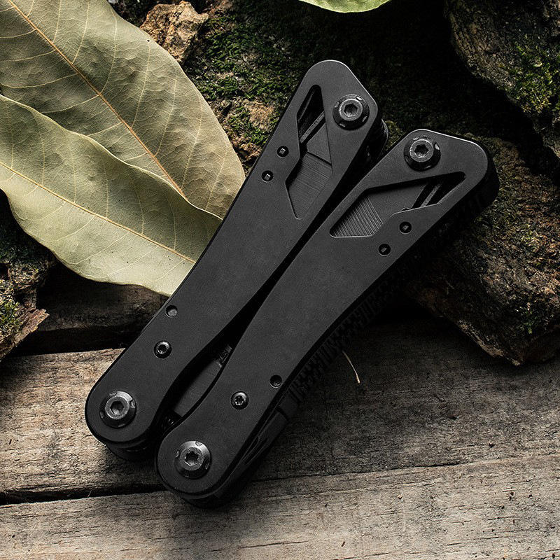 Iron Ridge 10-in-1 Multitool